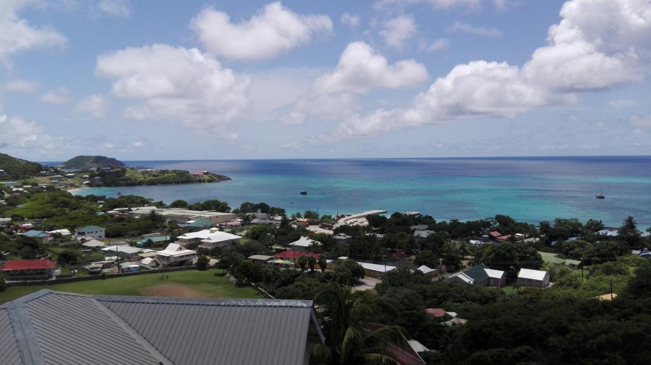 Atlantic Breeze Apartments, Canouan Island Charlestown Exterior photo